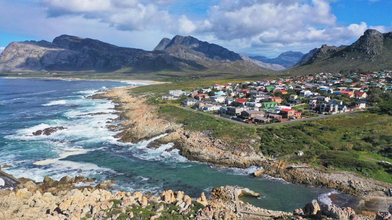 36 Df Strauss Street Apartment Kleinmond Luaran gambar