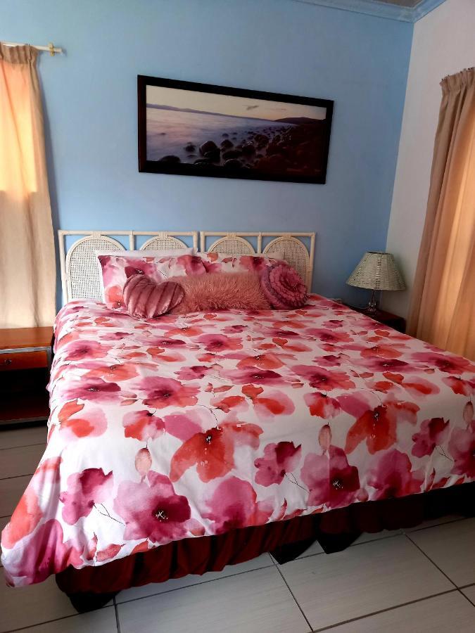 36 Df Strauss Street Apartment Kleinmond Luaran gambar