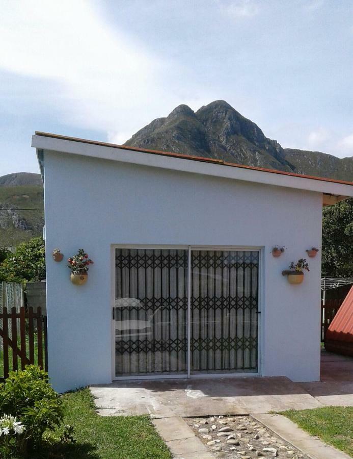 36 Df Strauss Street Apartment Kleinmond Luaran gambar