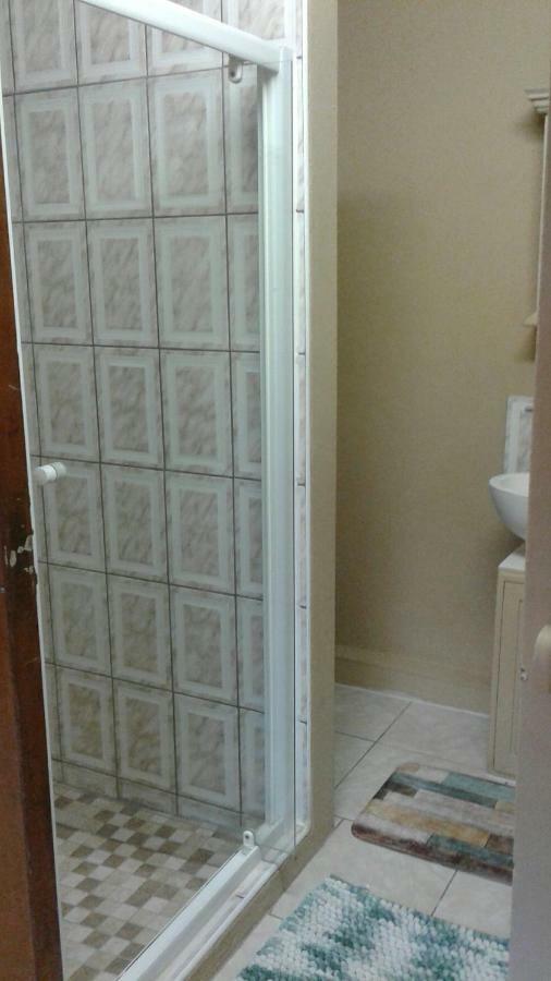 36 Df Strauss Street Apartment Kleinmond Luaran gambar