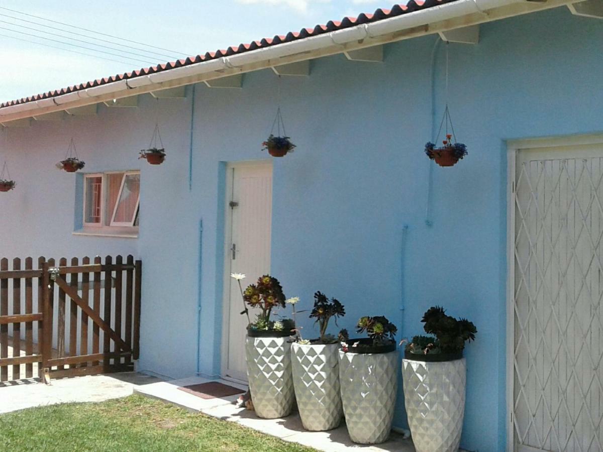 36 Df Strauss Street Apartment Kleinmond Luaran gambar